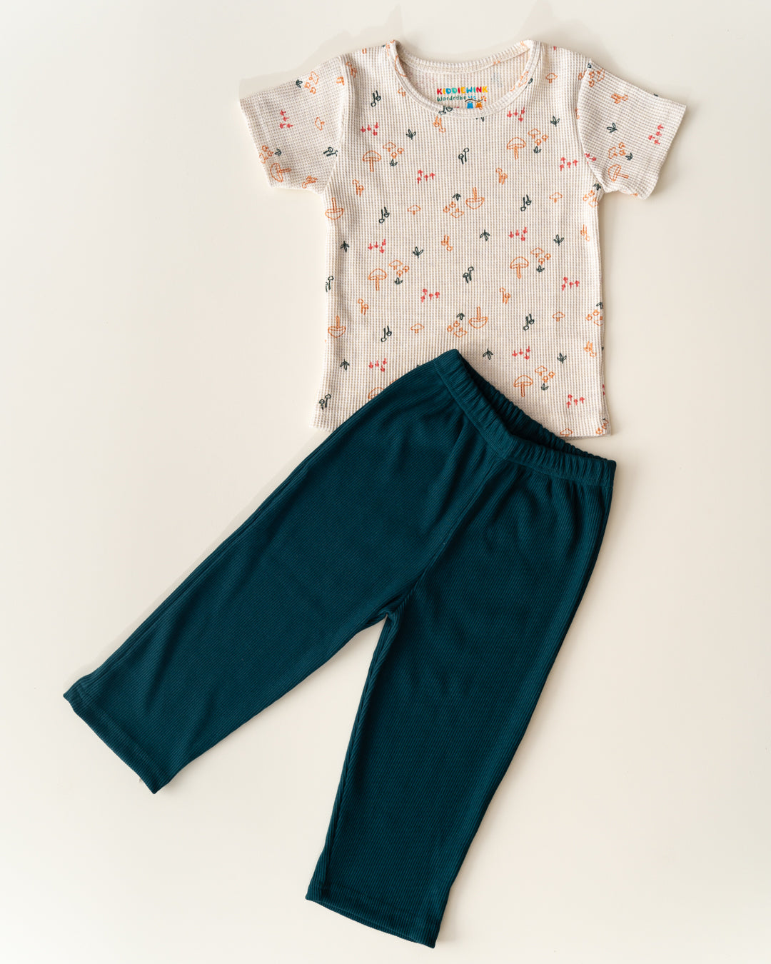 Unisex T-shirt and Pant set - Biege and Teal Mushroom